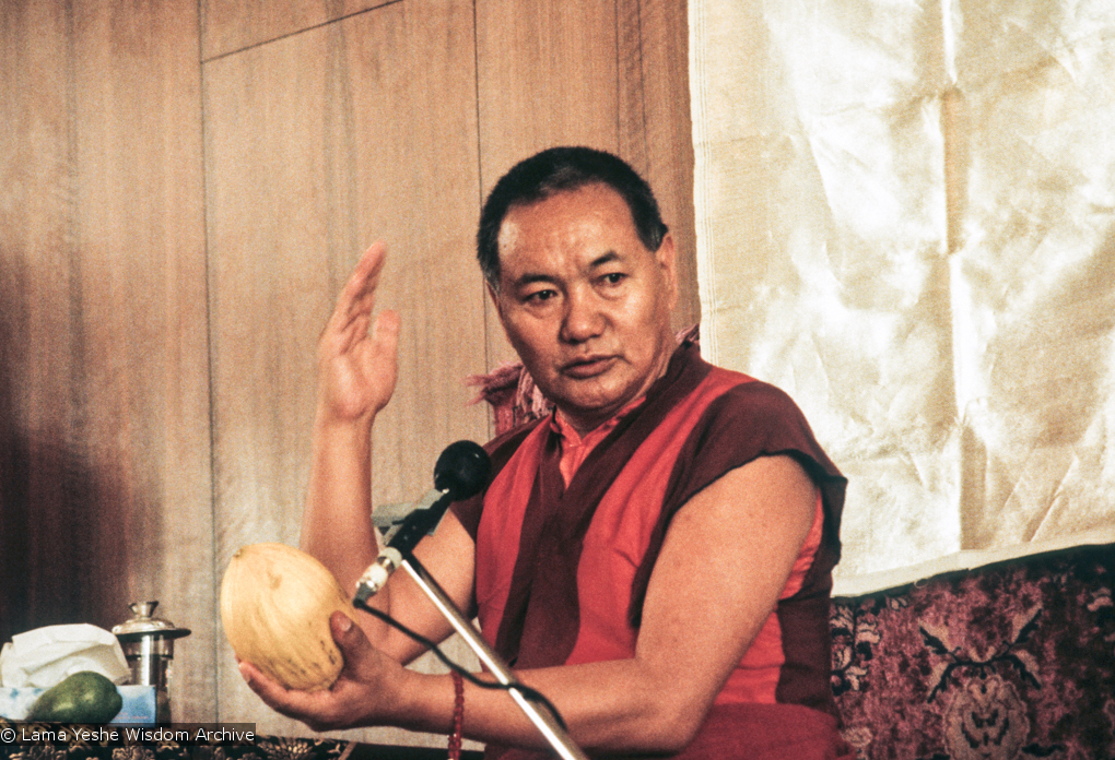 Lama Yeshe teaching in Geneva, 1983