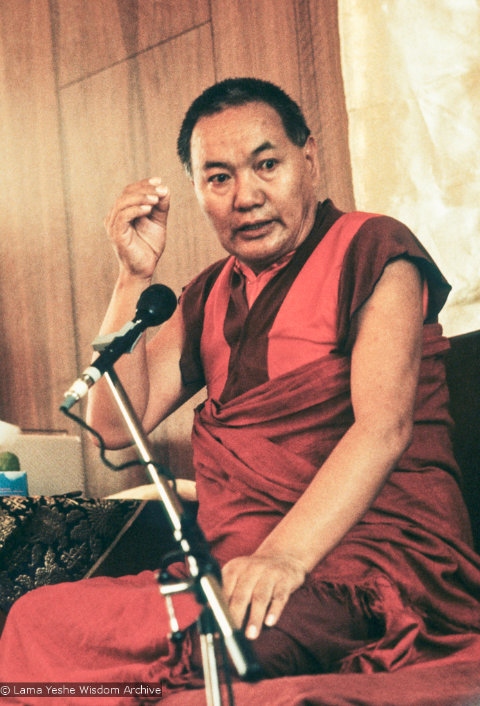 Lama Yeshe teaching in Geneva, 1983
