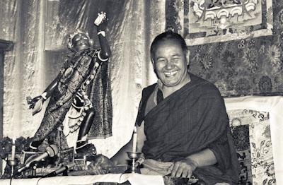 Lama Yeshe teaching at Tushita, 1983