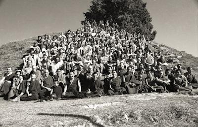 Group photo at the end of the Ninth Meditation Course, Kopan Monastery, Nepal, 1976.